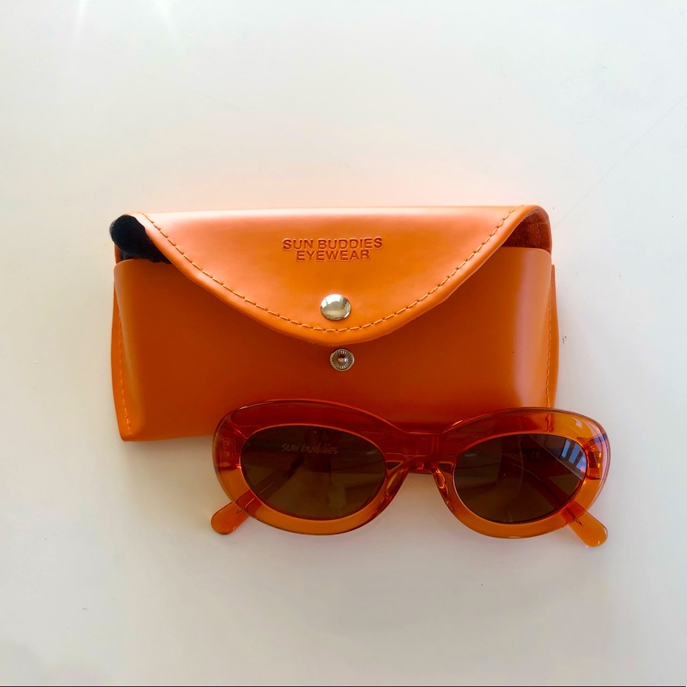 SUN BUDDIES COURTNEY SUNGLASSES